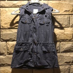 Navy women’s vest